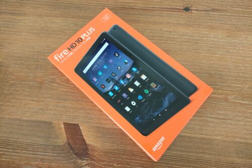 Amazon「Fire HD 10 Plus専用 Fintie製Bluetoothキーボード付きカバー 